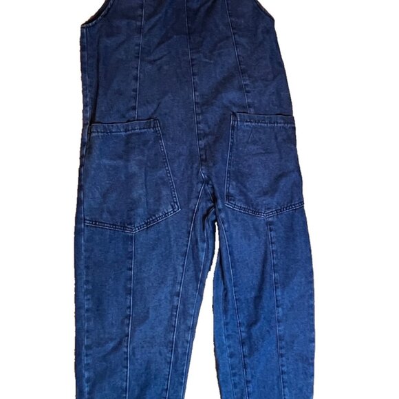 Women’s Denim Overalls Jumpsuit NWOT Blue Jean Relaxed Fit Adjustable Straps M - Picture 3 of 11